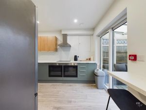 Kitchen- click for photo gallery